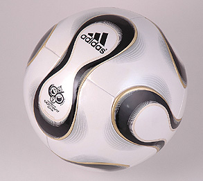 2006FIFA ワールドカップ大会試合球: サッカーボール